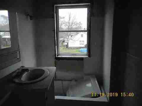 15709 Wildemere (39)_m.jpg